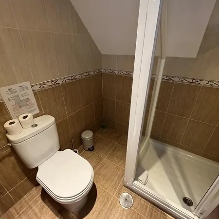 Apartamento - Playa - 2 Con Amplio Jardín Al Lado Del Mar Ev1 Estepona